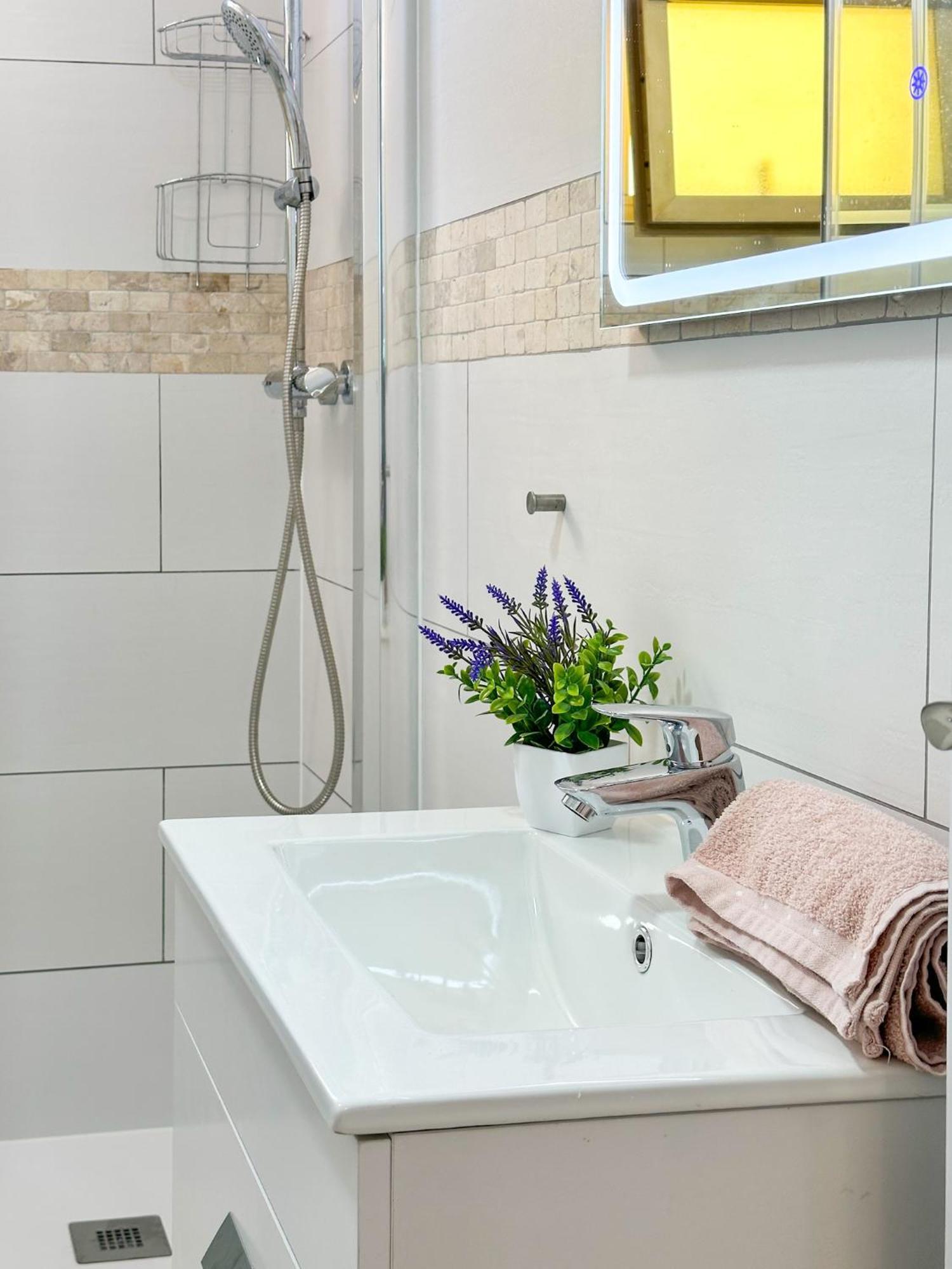 Apartamento Bienvenido Al Hermoso Marc Benidorm